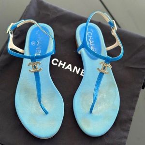 ☄️Sale! Chanel Blue Leather CC Thong Flat Ankle-Strap Sandals